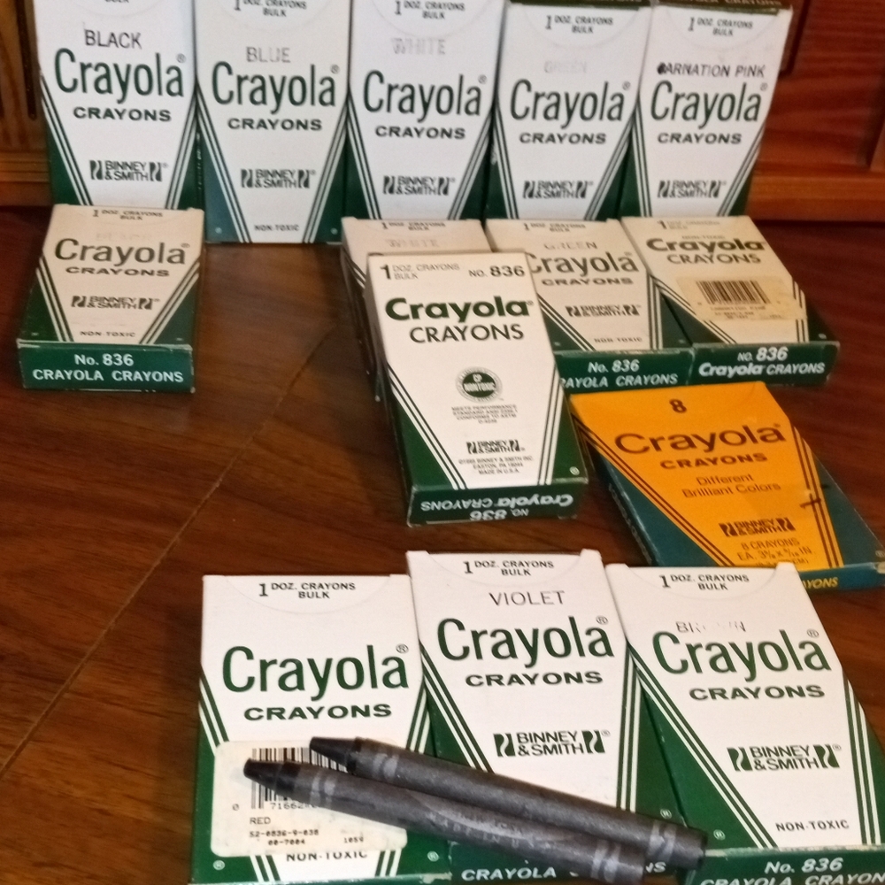 Vintage Crayons Binney Smith Huge Lot Bulk Read‎ Ad